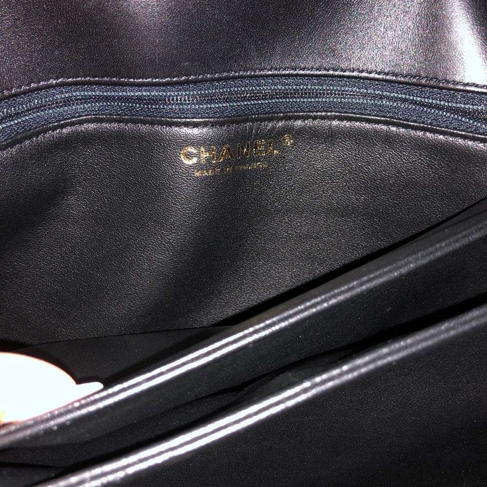 CHANEL Single Flap Quilted Leather - Picture 3 of 7